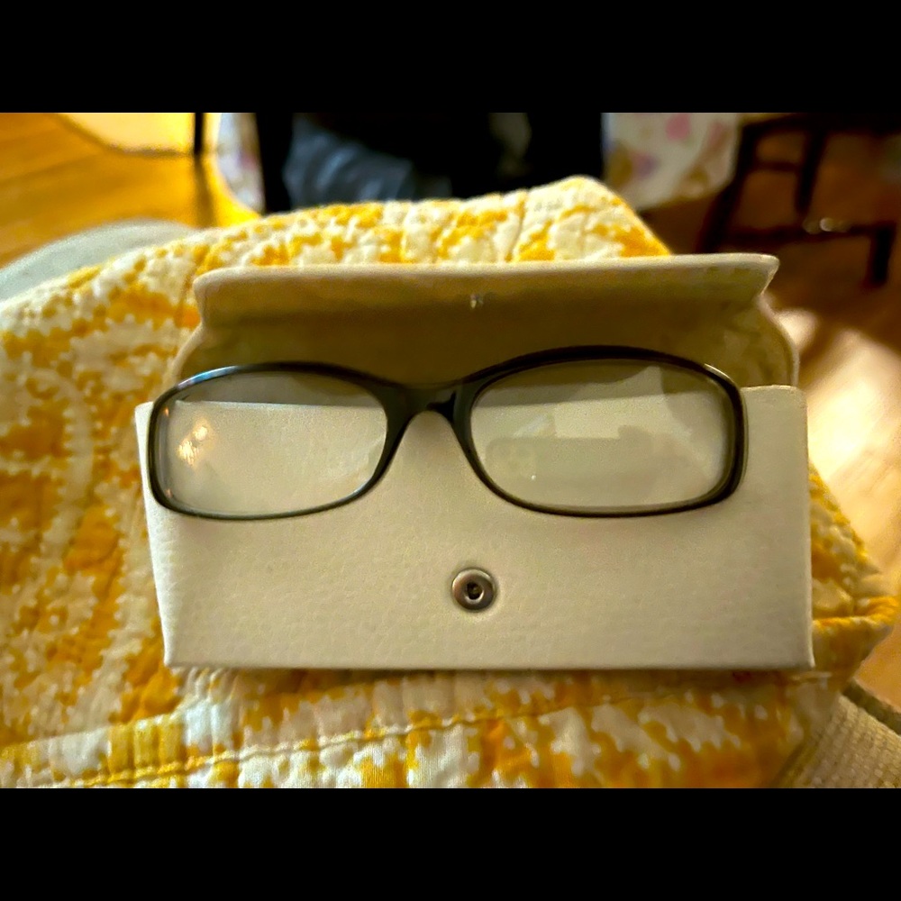 Michael Kors glasses can be used for prescription!!